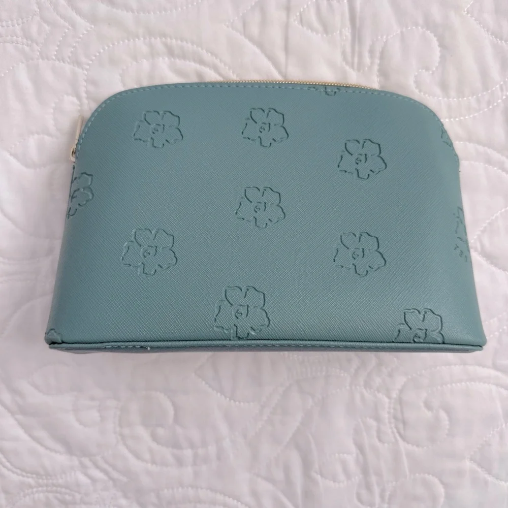 Ted Baker LIZIEY Floral Debossed‎ Saffiano Makeup Cosmetic Bag Teal New No Tags